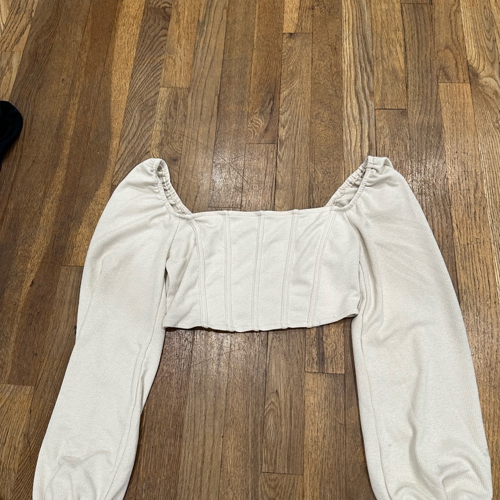 Shien crème top